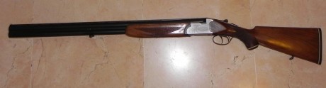 Vendo Escopeta lig cal 12  por 300 euros,  se encuentra en provincia de Malaga tel 650791322  Martin 02