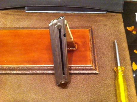 Se vende esta Luger Erfurt de artillería en estado mecanico impecable y repavonada hace muchos años con 01