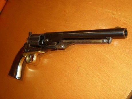 Un compañero me ha dejado un Martial para adecentar, es de subasta y posiblemente de una compañía de seguridad 10
