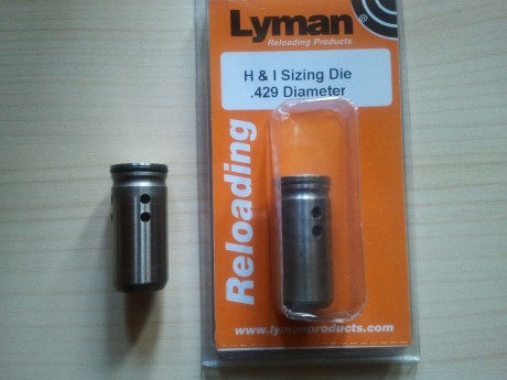 Lo dicho, los vendo el 401 se he recalibrado engrasado unos  300 proyectiles, pero el 429 esta sin usar, 00