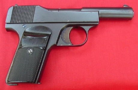 Hace unos días encontré por casualidad en una web extranjera un arma a la venta que hacía muchos años 111