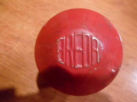 Vendo histórica granada de mano italiana   inerte   Esta Breda modelo 35 de origen italiano fue parte 01