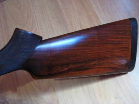 hola vendo rifle express ego calibre 7x65r expulsor con cañones de 63cms de largo lleva monturas desmontables 61