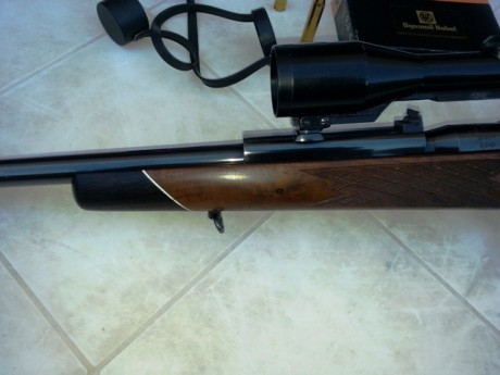 Impresionante Mauser 66 en calibre 9,3x64, comparable si no superior al .375 H&H Magnum.
Perfecto 42