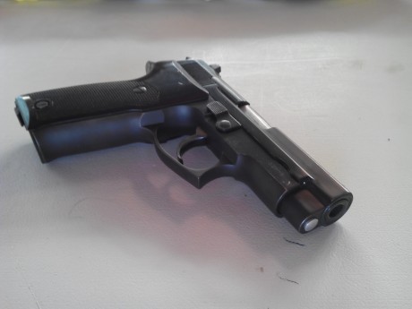 Vendo Astra A-80 en perfecto estado.
Tiene muy poco uso, pues esta guiada como arma de defensa.
Se encuentra 00