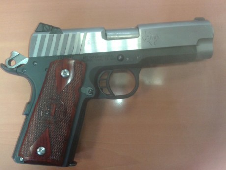 Hola, vendo STI GUARDIAN  en 9mm PB el arma esta en muy buenas condiciones y no tiene muchos tiros, se 00
