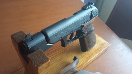Buenas tardes compañeros, no se puede tener todo asi que me quito otra de mis joyas, la ya conocida HK 02
