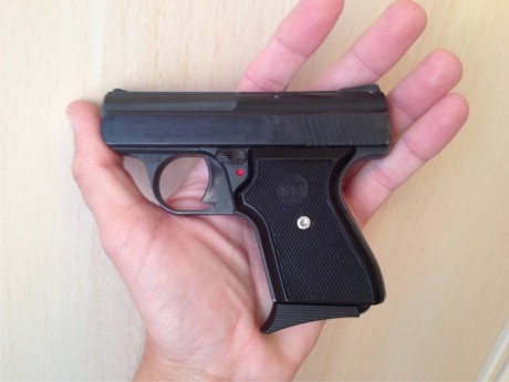-Hola,
pongo a la venta en Tarragona esta detonadora muy pequeña de 8mm.
Solo he disparado 5 cartuchos 02
