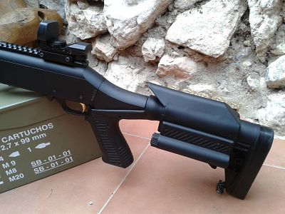 se vende escopeta tactica fabarm sdass coredera de 8 disparos recamara magnum con caril weaver y visor 01