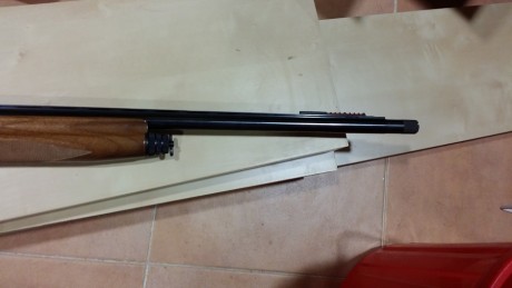 Vendo escopeta repetidora marca Benelli modelo Premium Superligera, todos los choques incluídas perfecta 62