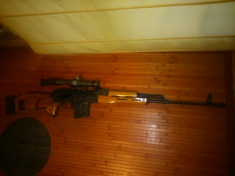 Hola. Vendo rifle semiautomatico de francotirador rumano. Cugir SSG-97 en calibre 7,62x54r. El rifle esta 01