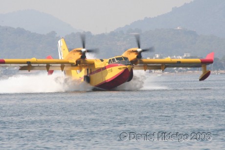Pues eso, en este hilo pretendo deleitaros como amantes de los aviones de combate que sois muchos, con 161