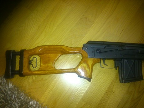 Hola. Vendo rifle semiautomatico de francotirador rumano. Cugir SSG-97 en calibre 7,62x54r. El rifle esta 31