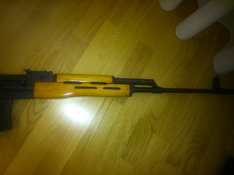 Hola. Vendo rifle semiautomatico de francotirador rumano. Cugir SSG-97 en calibre 7,62x54r. El rifle esta 30