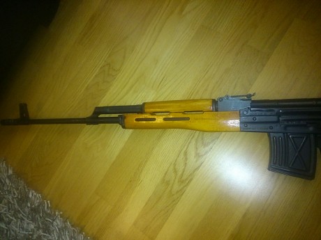 Hola. Vendo rifle semiautomatico de francotirador rumano. Cugir SSG-97 en calibre 7,62x54r. El rifle esta 40