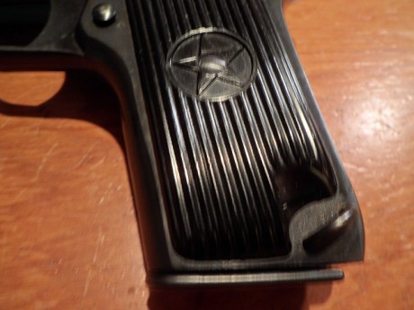 Vendo pistola inutilizada  Norinco, mod 213 , pistola china réplica de la histórica pistola de servicio 21