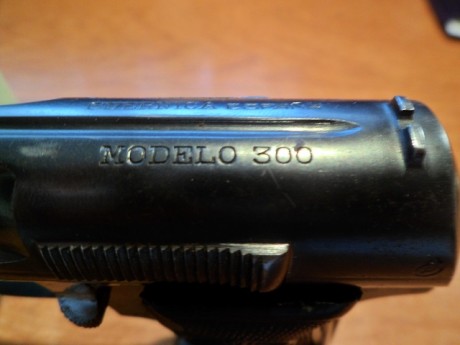 Vendo pistola  Astra 300  inutilizada con certificado nominal (GC) de inutilización para incluir en libro 30