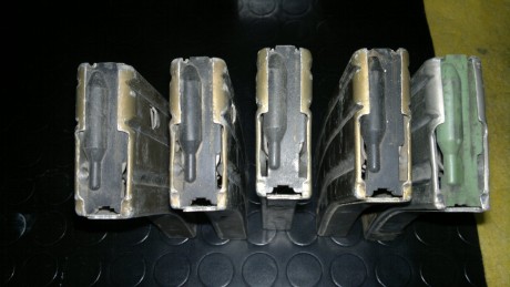 Buenas noches:

Se venden cargadores procedentes de surplus, diferentes fabricantes (Colt, Kay Ind.,...), 01