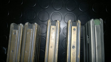 Buenas noches:

Se venden cargadores procedentes de surplus, diferentes fabricantes (Colt, Kay Ind.,...), 00