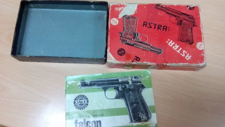 caja de pistola astra Falcón y libro de instrucciones.  20 + portes 01
