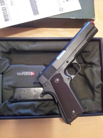 Vendo pistola de gas CO2, full metal de marca Marui.
Completamete nueva, caja original, manuales y cargador 00