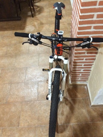 GRAN OPORTUNIDAD.

cambio bicicleta KTM Aera 29 Comp 2014, sin estrenar.Equipada con cuentakilometros, 30
