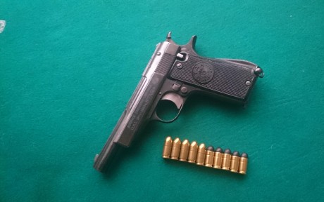 Buenas tardes,vendo STAR modelo IN guiada en F,dos cargadores y funda de cintura,era un arma de servicio 22