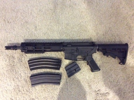 Buenas compañeros, vendo mi aR15 en calibre 300 AAC blackout con cañon de 12,2' , arma espectacular e 01