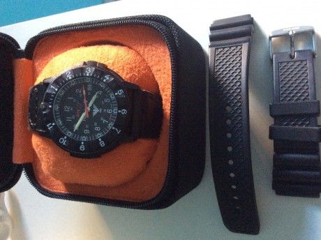 Vendo reloj militar khs navigator mkII con lumen de tritio en perfecto estado (cristal impoluto). Se entrega 00