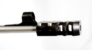 Hola amigos, tengo una pequeña duda, como le puedo poner un freno de boca a un Remington 770 del 30-06? 30