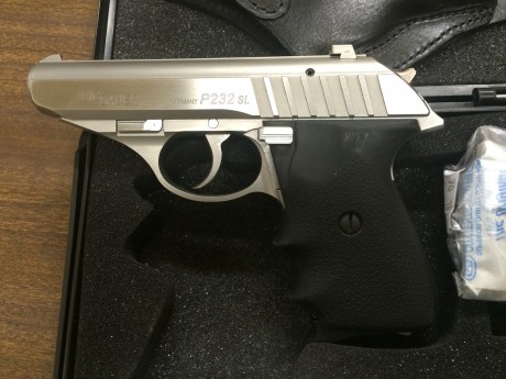 Hola vendo SIG SAUER P232 SL, calibre .380 auto (9mm corto), capacidad 7+1, el arma está impecable comprada 01