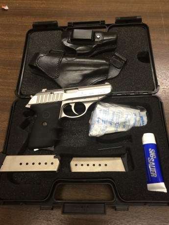Hola vendo SIG SAUER P232 SL, calibre .380 auto (9mm corto), capacidad 7+1, el arma está impecable comprada 00