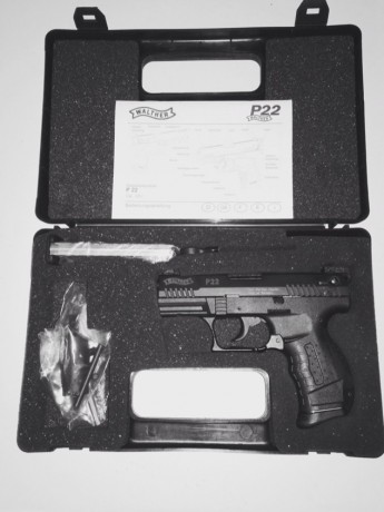 Hola compañeros

Para Santa Klaus, y con tiempo para buscarlo y poder regalarlo .......

Cambio Walther 00