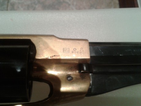  IMG-20141126-WA0013.jpg Hola compañeros, se cambia revolver de avancarga, F.Llipietta, cal.44, con poco 00