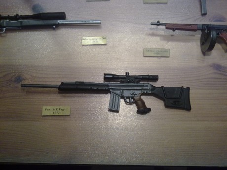 Hola a todos!

Vendo esta impecable colección de rifles y subfusiles de plomo en miniatura. Son un total 10