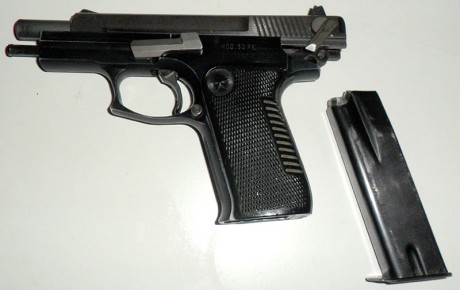 Vendo Star 30PK de 9mm. Esta guiada en F.
El armazón tiene una raja, abria que repararla, yo no he tenido 01