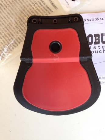 REBAJADA AL MÍNIMO QUE PUEDO PEDIR POR ELLA. 
150 euros por Walther PK 380 + funda PHOBUS PADDLE!!!!!!!!!!! 51