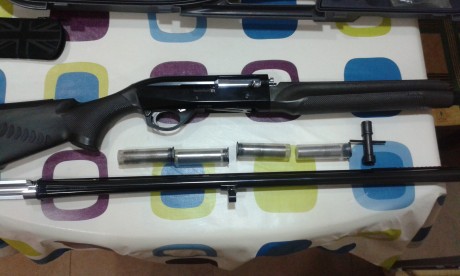 Se vende escopeta Benelli Comfort en perfecto estado, tiene 13 meses, se vende por no usar. Preguntar 01