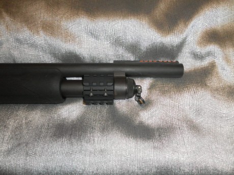 vendo escopeta hauwk cal 12-76 magnun en impecable estado , capacidad para 6 cartuchos replica de la remintong 00
