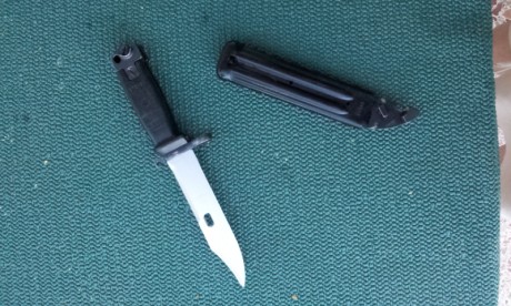 Se vende bayoneta para m 76  en muy buenas condiciones precio con portes en peninsula incluidos  50 € 00