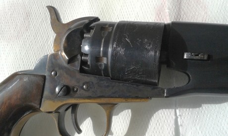 Vendo revolver de Avancarga réplica del Colt Army 1860 fabricada por Army San Marcos. Calibre 44. Bola 02