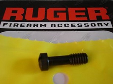 Buenas a todos.

 Pongo en venta varios repuestos o accesorios ORIGINALES de “RUGER”  que me han sobrado 92