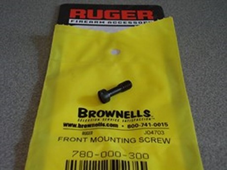 Buenas a todos.

 Pongo en venta varios repuestos o accesorios ORIGINALES de “RUGER”  que me han sobrado 90