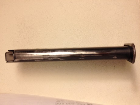 Hola compañeros.
En venta cargador SIG P-210 fabricación SUIZA calibre 9mm 
Precio 105€ portes incluidos 12