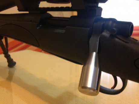 Buenas
Vendo rifle Remington 700 SPS ZURDO
Calibre .308 w
La culata tiene dos modificaciones, una cantonera, 02