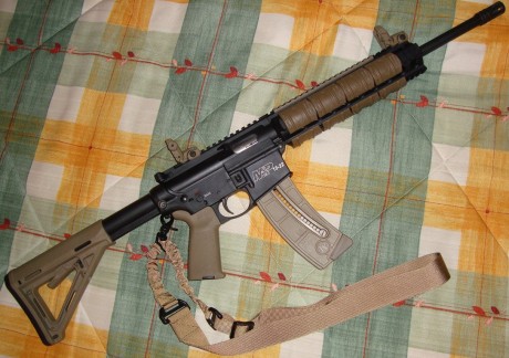 Hola,saco este nuevo tema,pues como yo,muchos de vosotros,amantes de las armas de corte tactico del 22,customizais,vestis,adornais 110