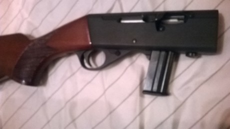 Vendo carabina Anchutz 22 lr perfecto estado 220 € preferentemente en Barcelona o provincia. Saludos al 01