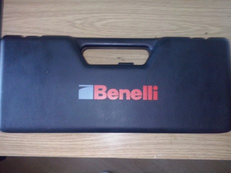 Por cambio de modalidad, se vende esta Benelli MP 90 S  Cal. .32
Estado impecable , sin rozaduras
Tiene 10