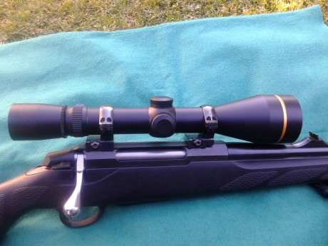    Buenas tardes

Pongo a la venta el visor de un amigo, se trata de un Leupold VXIII de 4,5-14x50.

Tubo 02