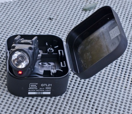 Vendo linterna y puntero láser de la marca GLOCK mod. GTL21.
Linterna de alta potencia XENON de 70 lúmenes
Láser 00